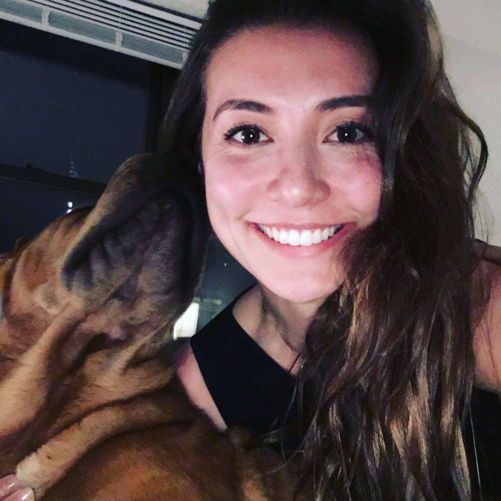 Meet your Posher, Nona